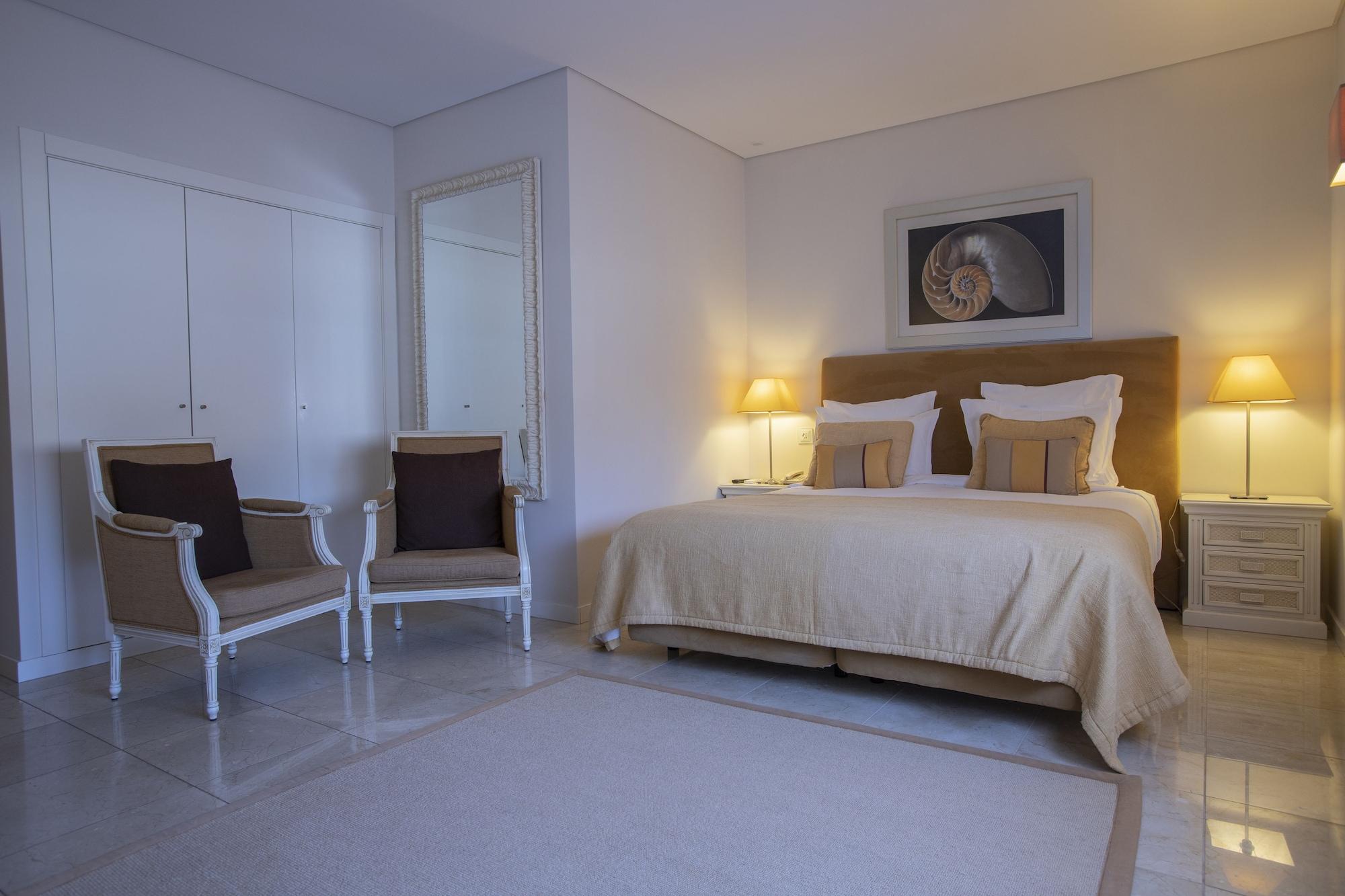 Monte Santo Resort Carvoeiro  Exteriér fotografie A bedroom at the hotel