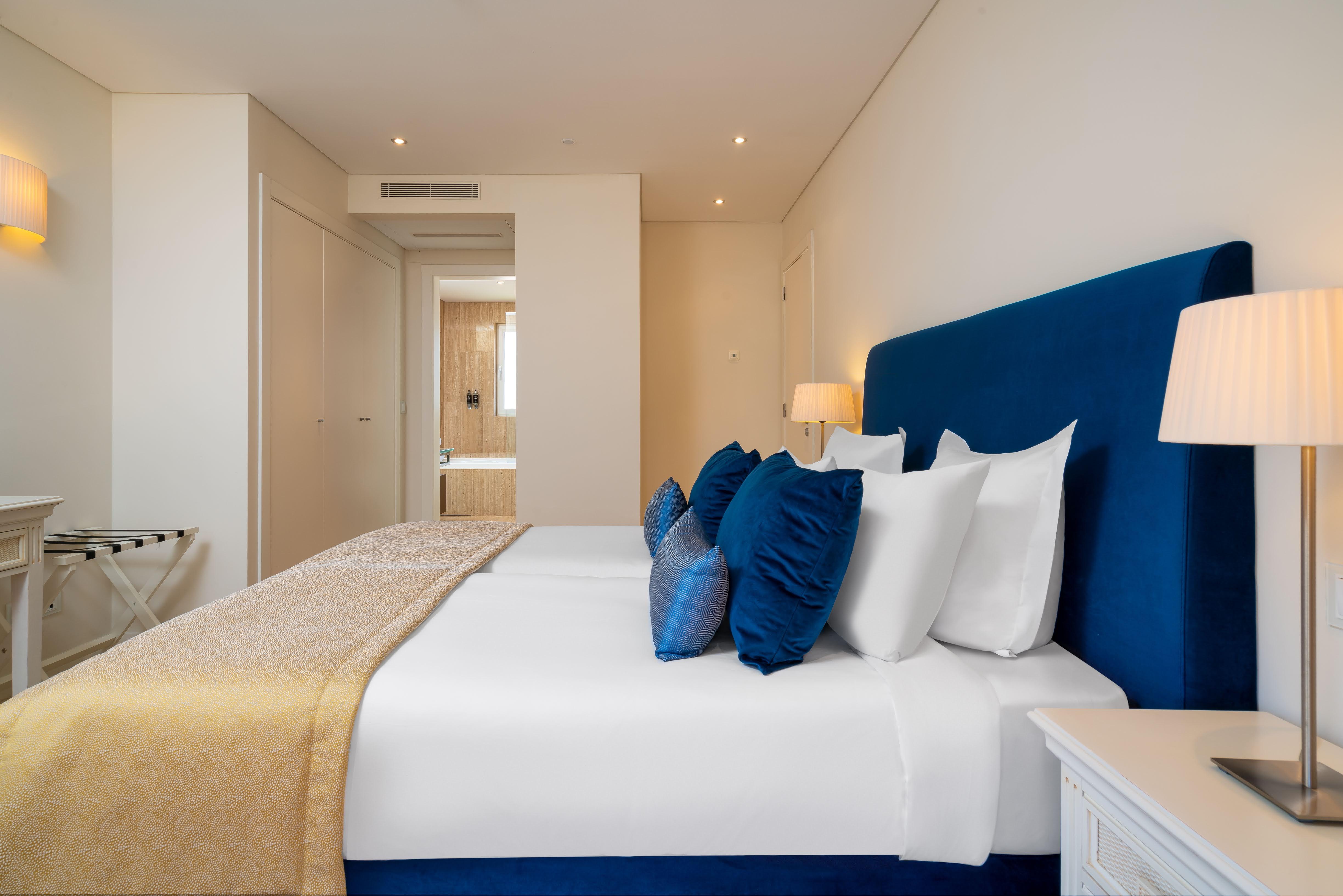 Monte Santo Resort Carvoeiro  Exteriér fotografie A bedroom at the hotel