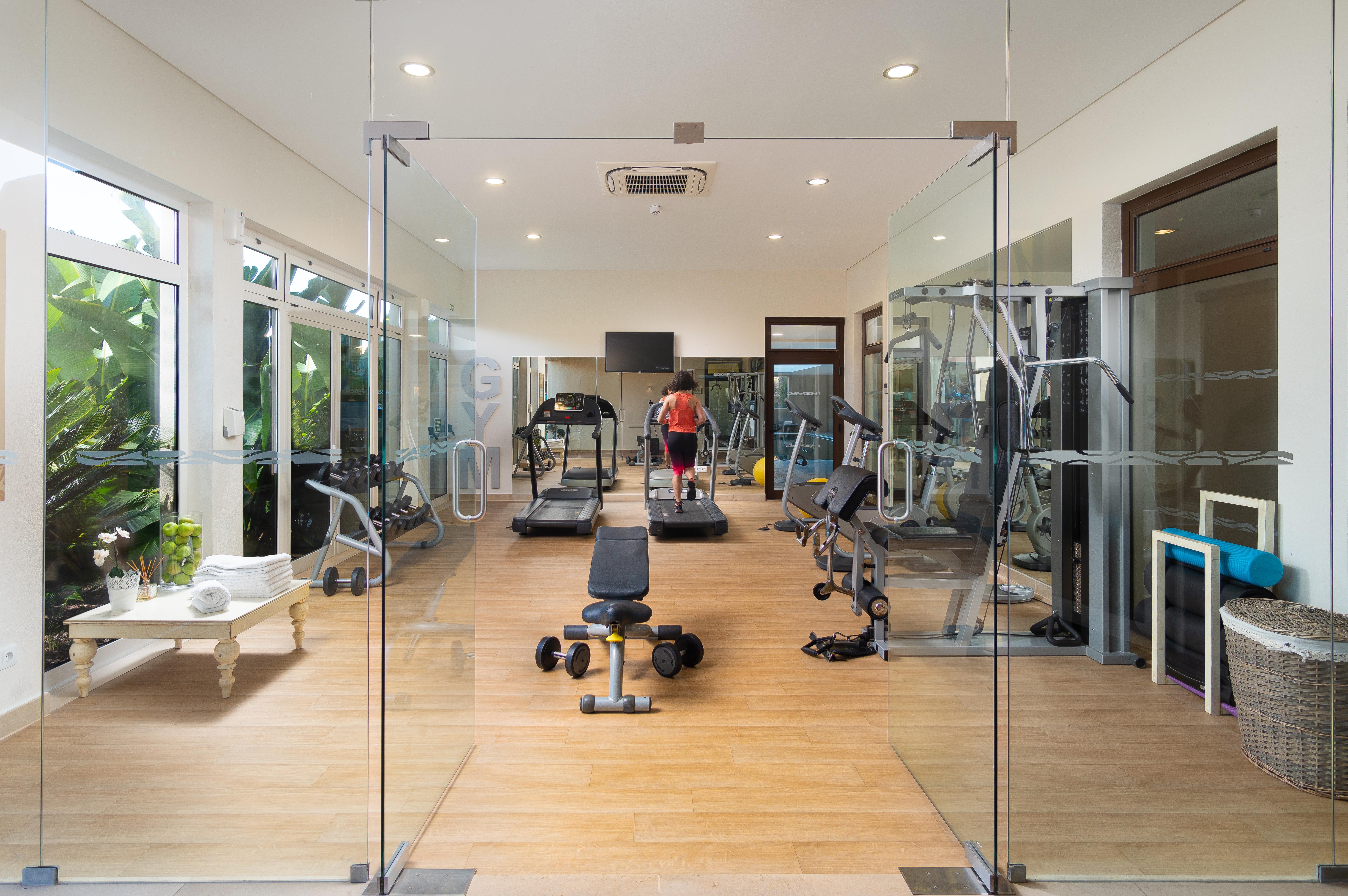 Monte Santo Resort Carvoeiro  Exteriér fotografie The gym at the hotel