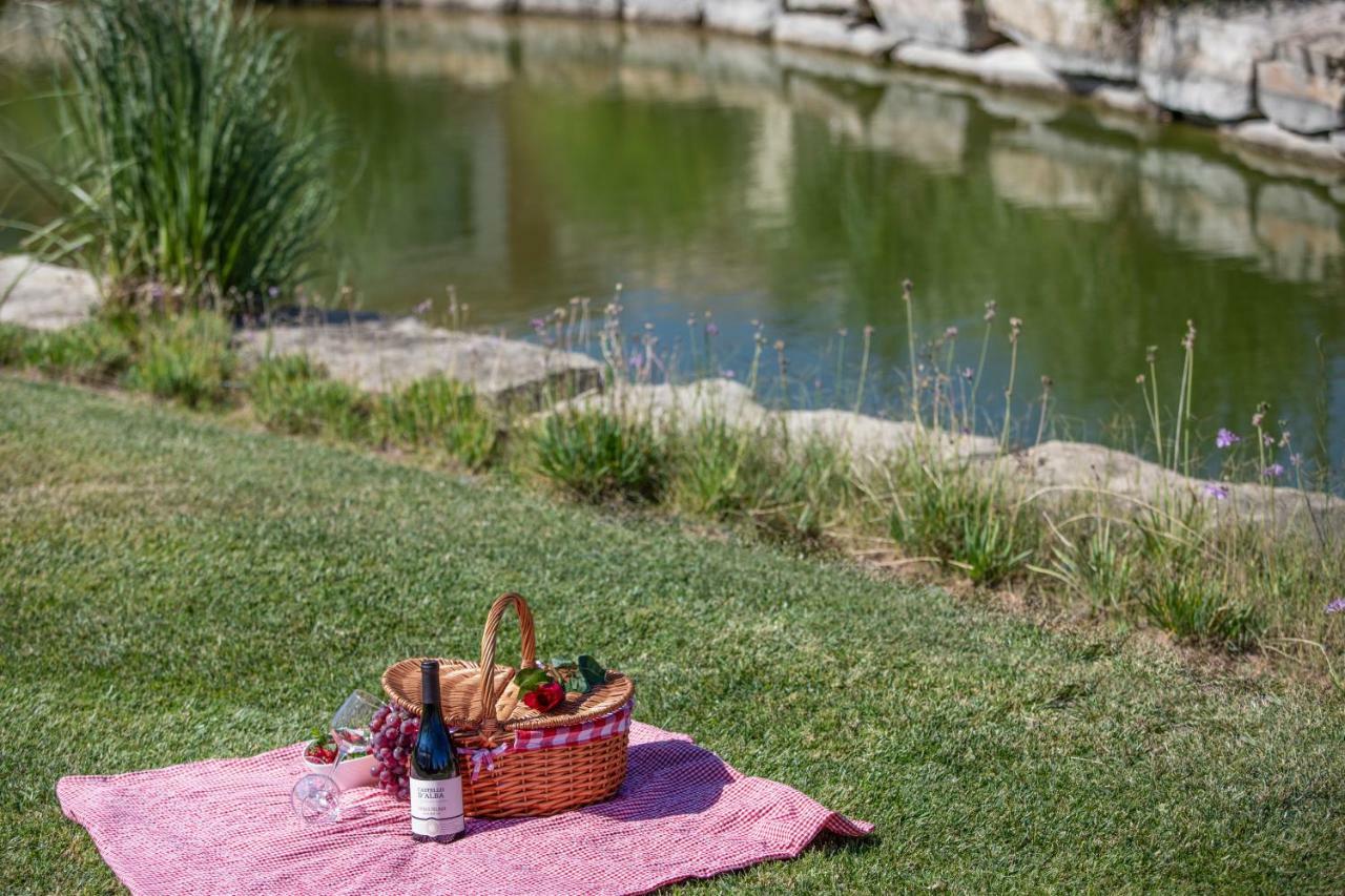 Monte Santo Resort Carvoeiro  Exteriér fotografie A picnic basket