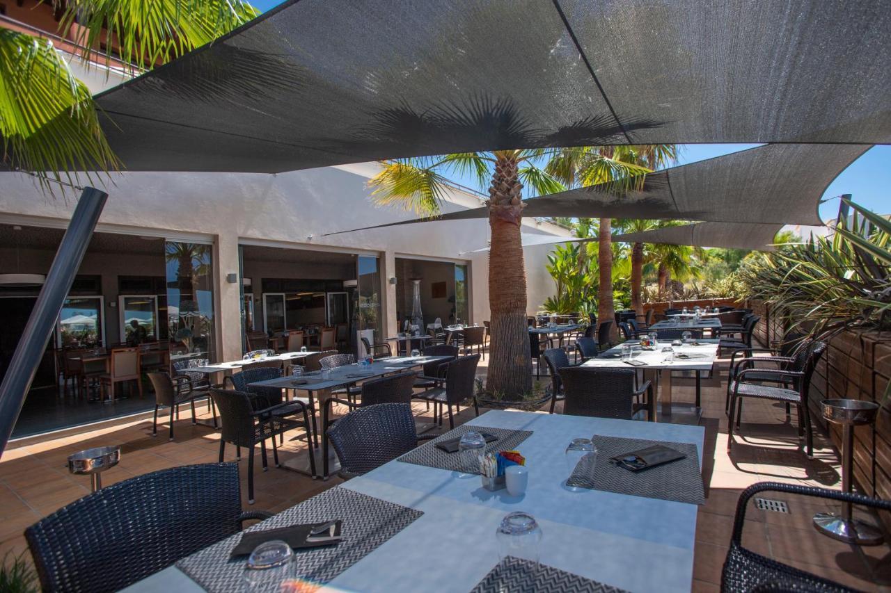Monte Santo Resort Carvoeiro  Exteriér fotografie Restaurant in Portals Nous